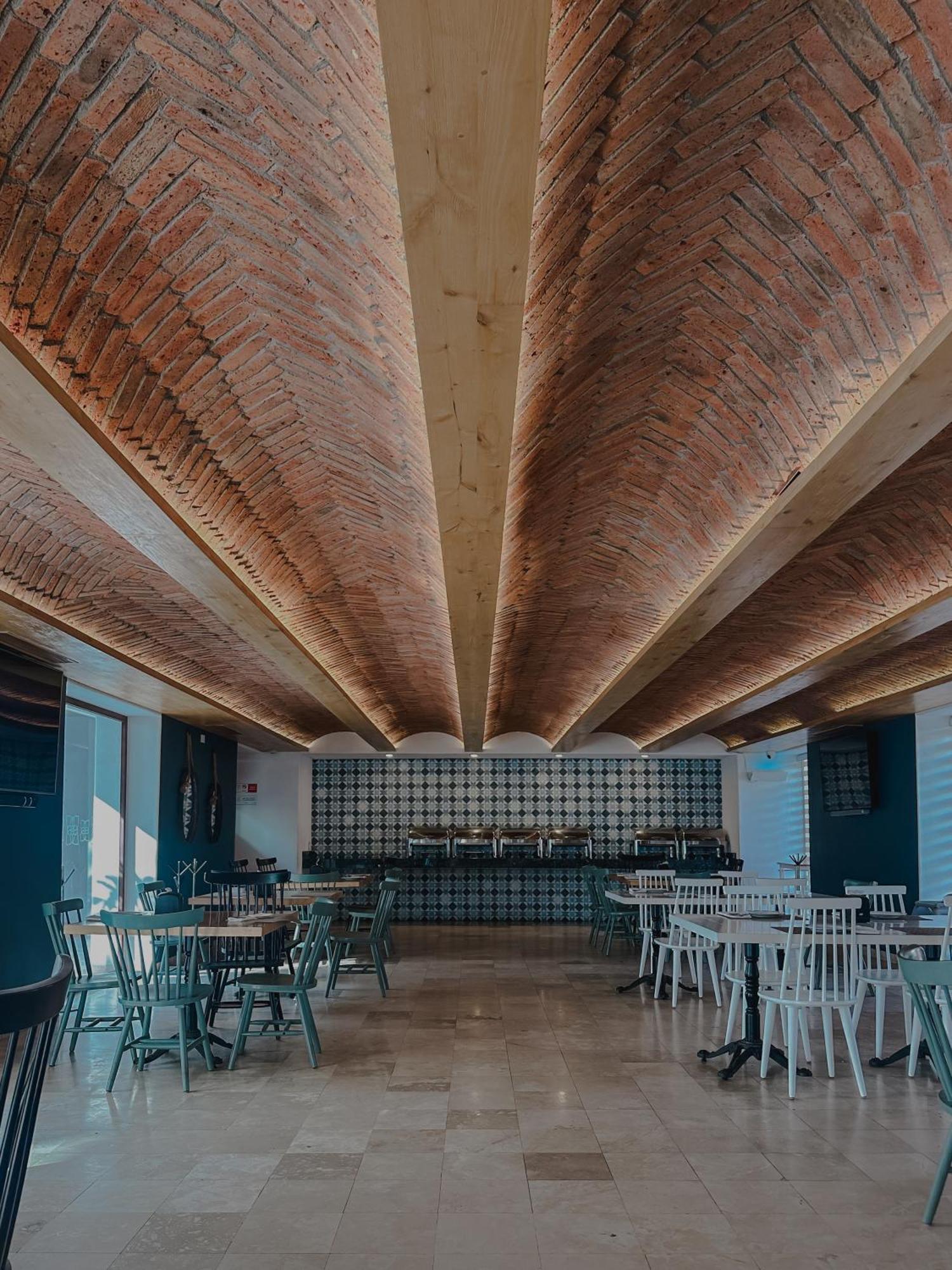 Hotel Catedral 라파스 외부 사진 The interior of the restaurant