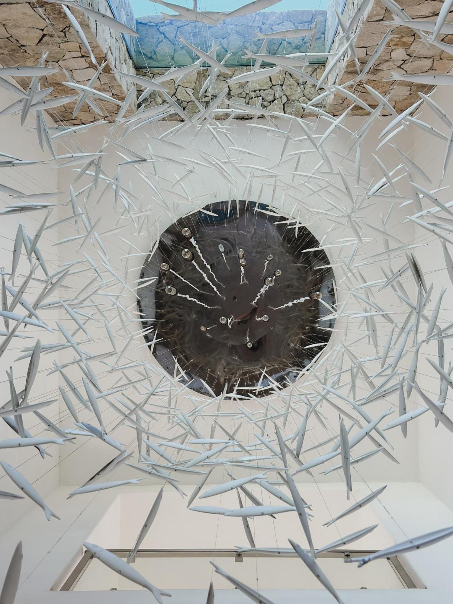 Hotel Catedral 라파스 외부 사진 Detail of the sculpture